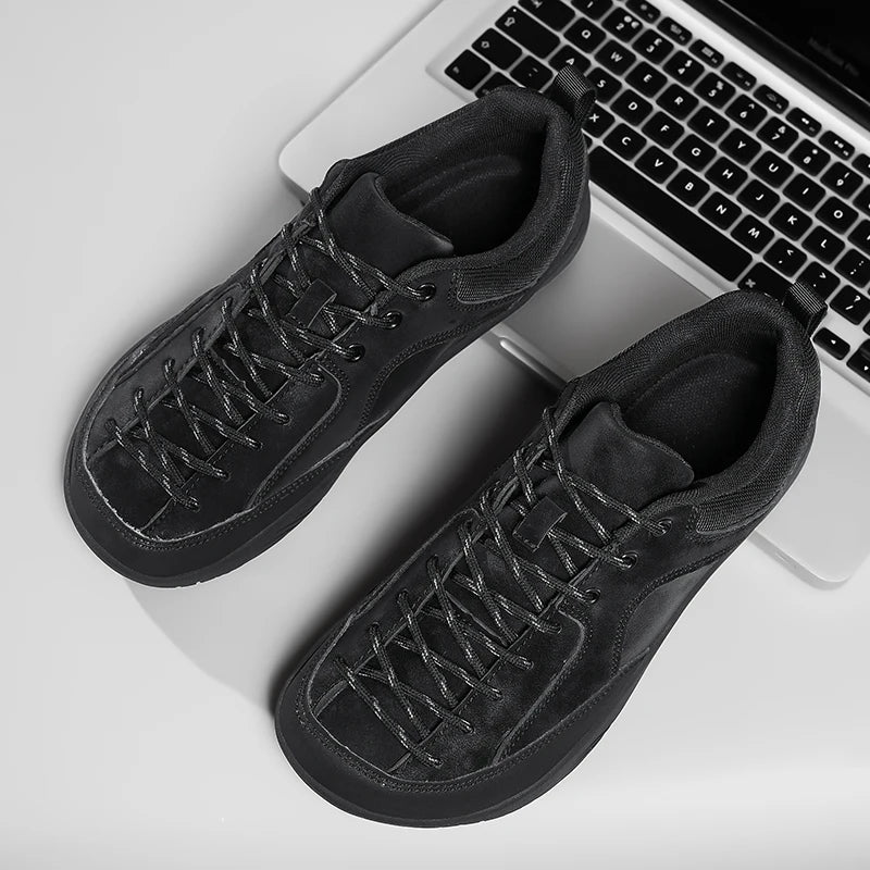 Nomad 330 Wide Toe Lace-Up Sneaker in black (MODEL330BLK)