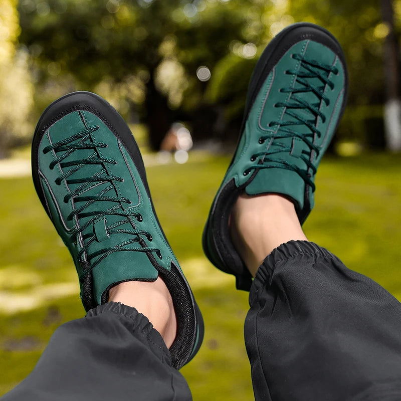 Nomad 330 Wide Toe Lace-Up Sneaker